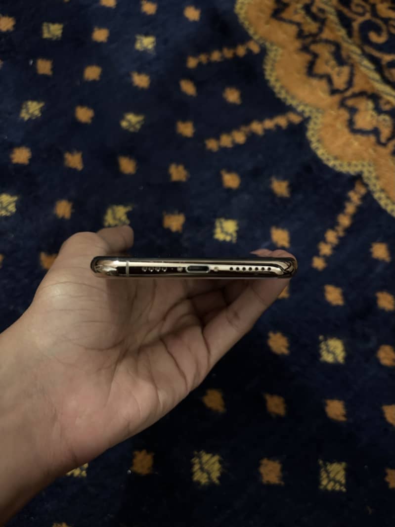 Apple iPhone XS Max 8