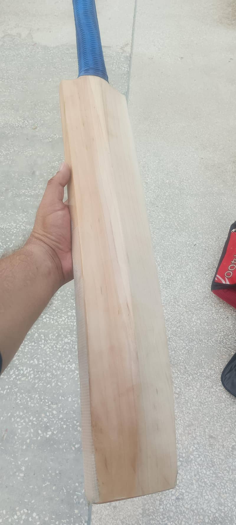 top class bat 4