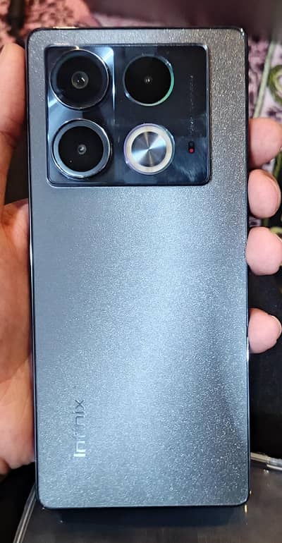Infinix Note 40