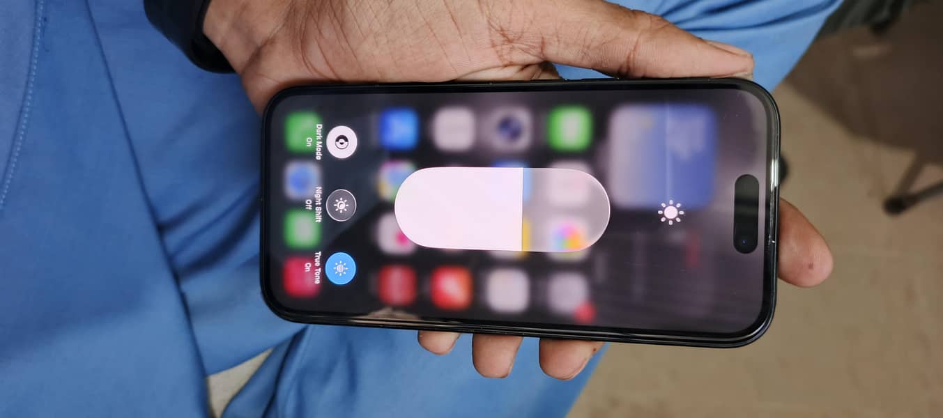 Apple iPhone 15 0