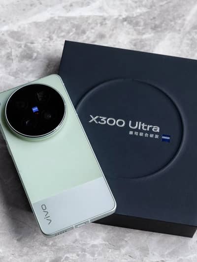 Vivo X300 Ultra