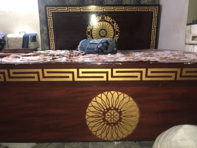 i want to sell my bed without matres