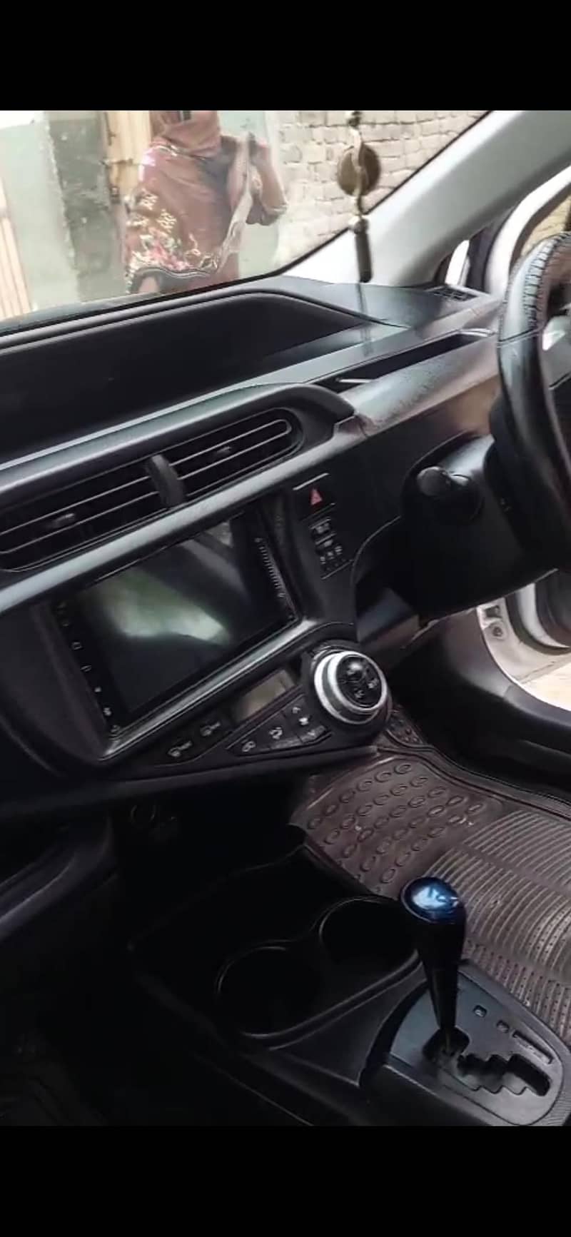 Toyota Aqua 2015/19 (4garde) 6