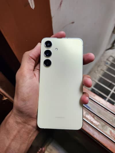 Samsung Mobile S24