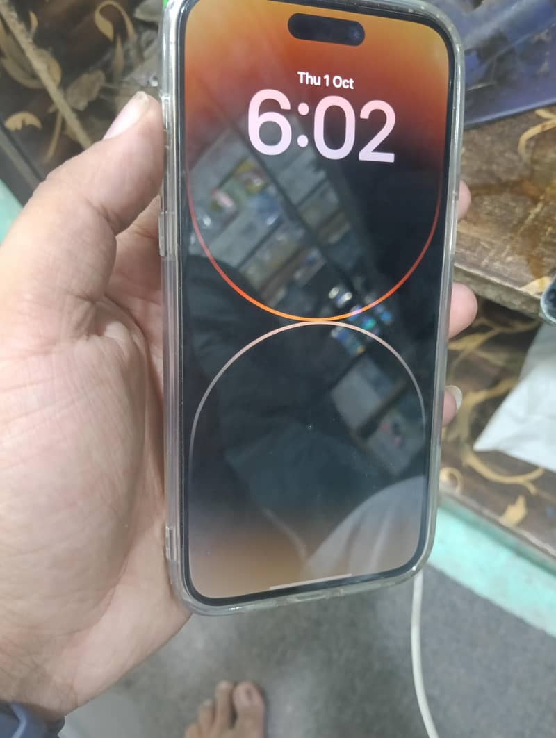Apple iPhone 14 Pro Max 1