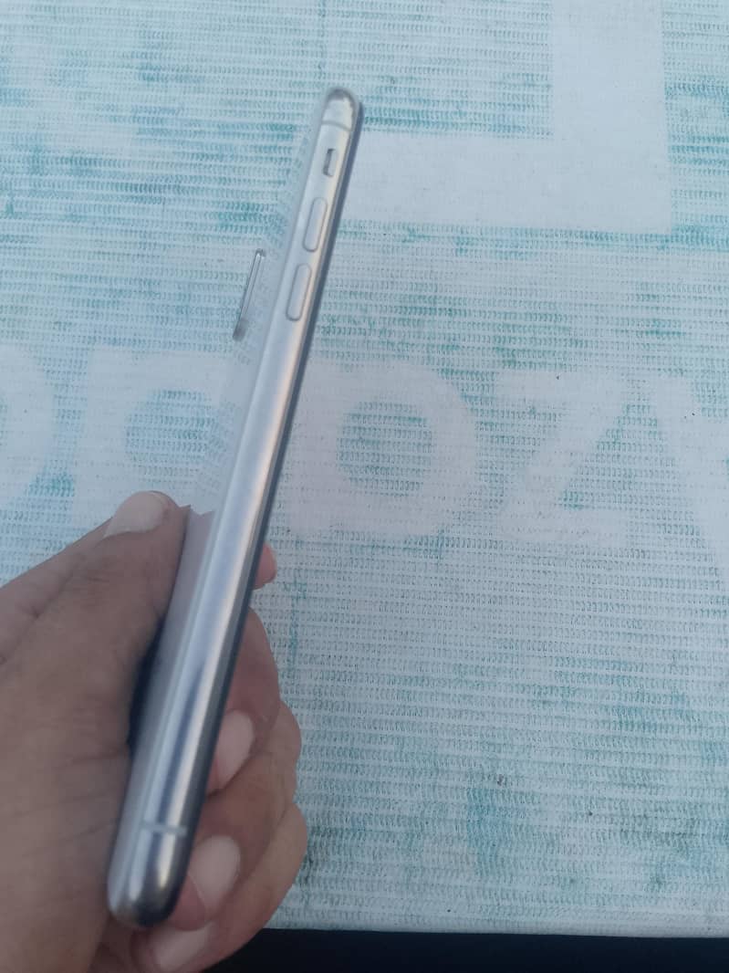 IPhone X 3