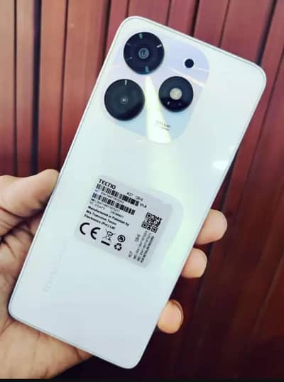 Tecno Spark 10 Pro with box charger
