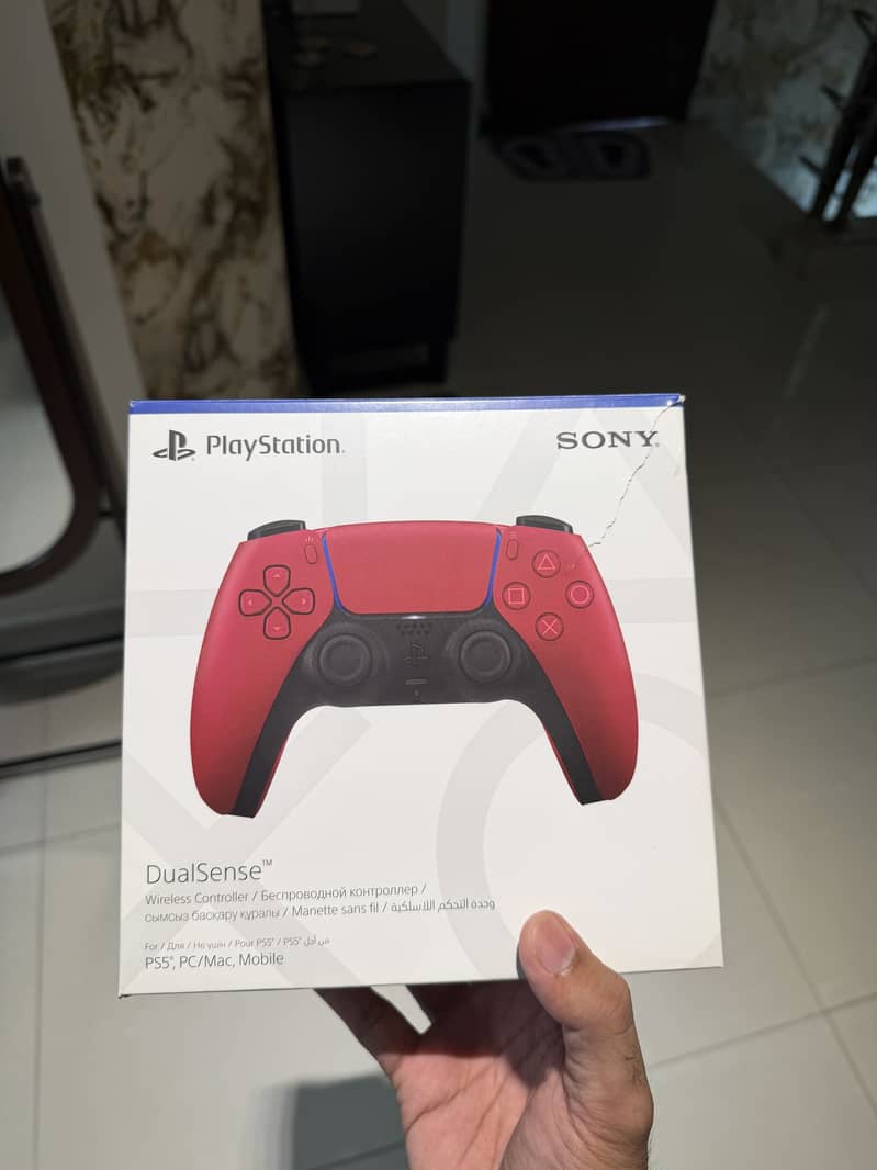 Ps 5 controller in 10/10 condition 4