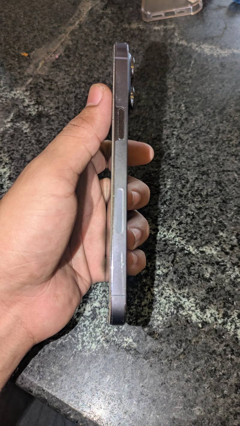 iphone 14pro Max 3