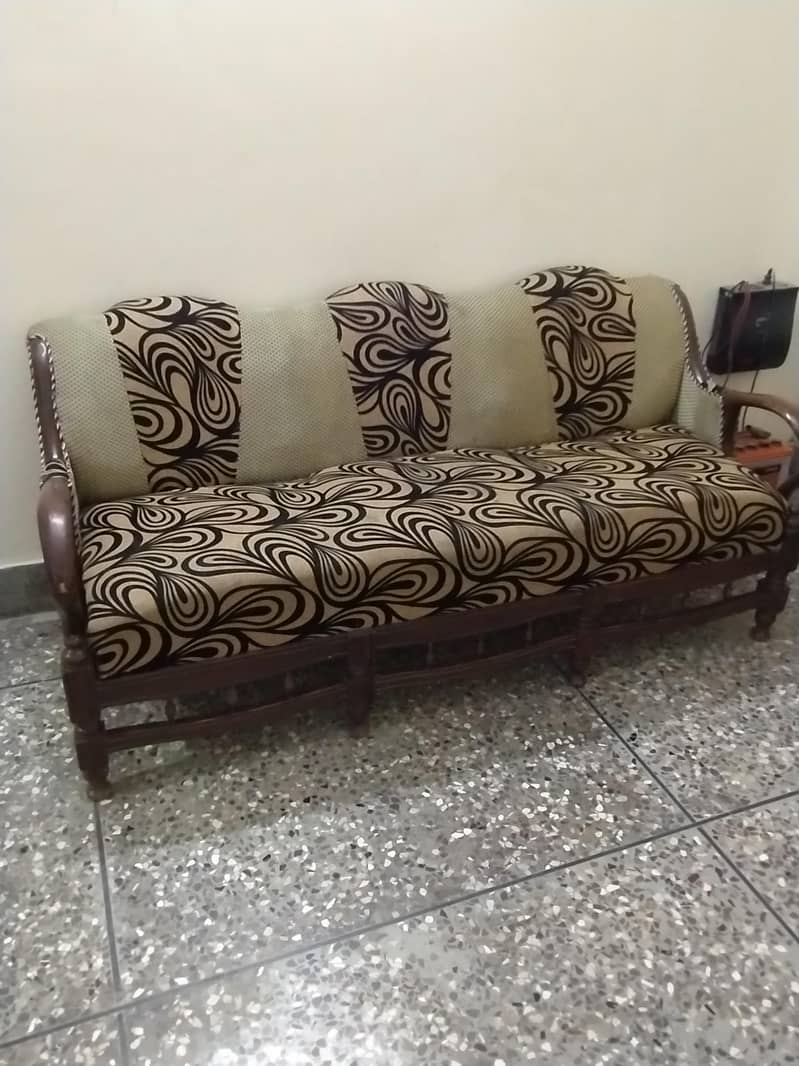 5 Seater sofa 0