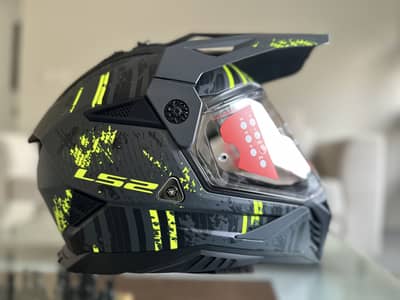 MX702 Pioneer II Crazy Matt Black H-V Yellow