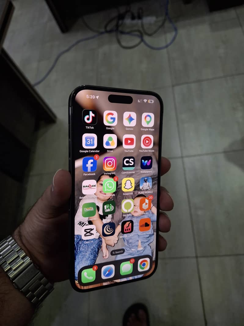 Apple iPhone 14 Pro Max 2