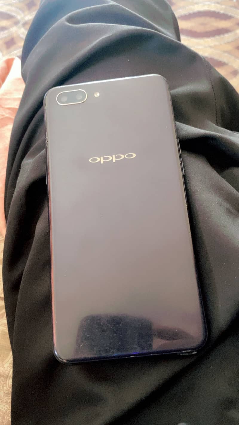 OPPO A3s 1
