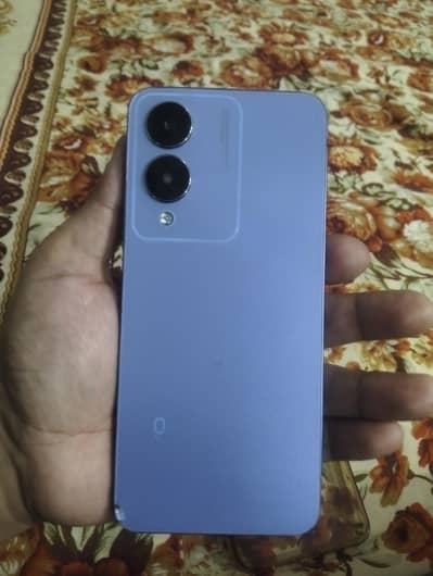 Vivo Y17s