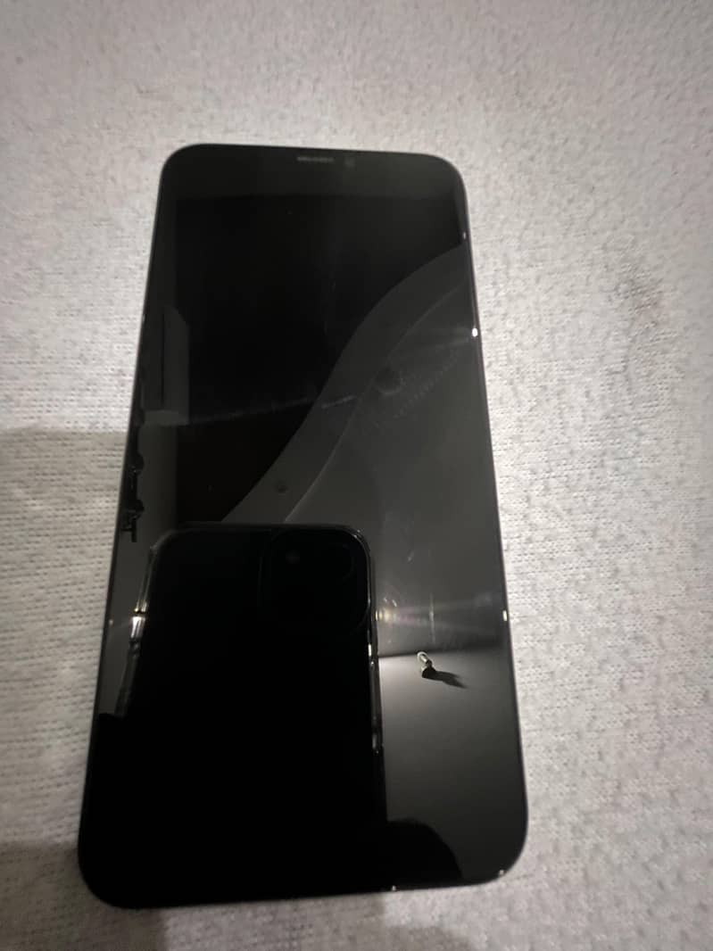 Apple iPhone X 0