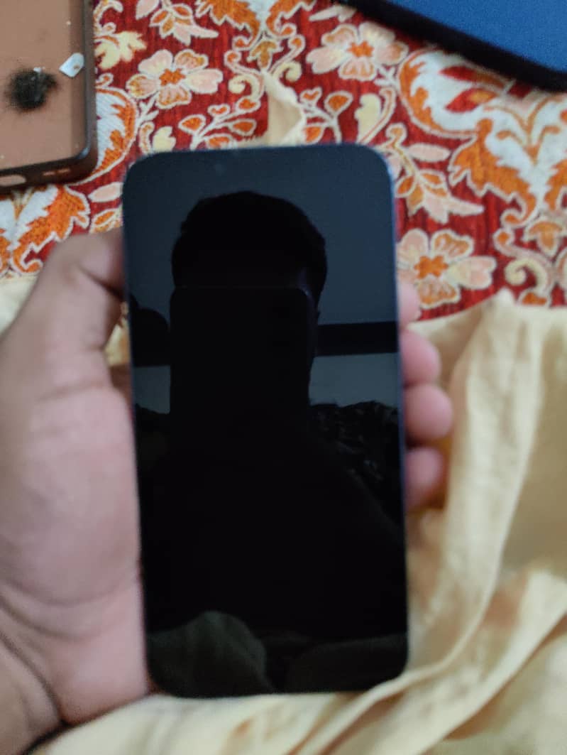 Apple iPhone 13 Pro 4