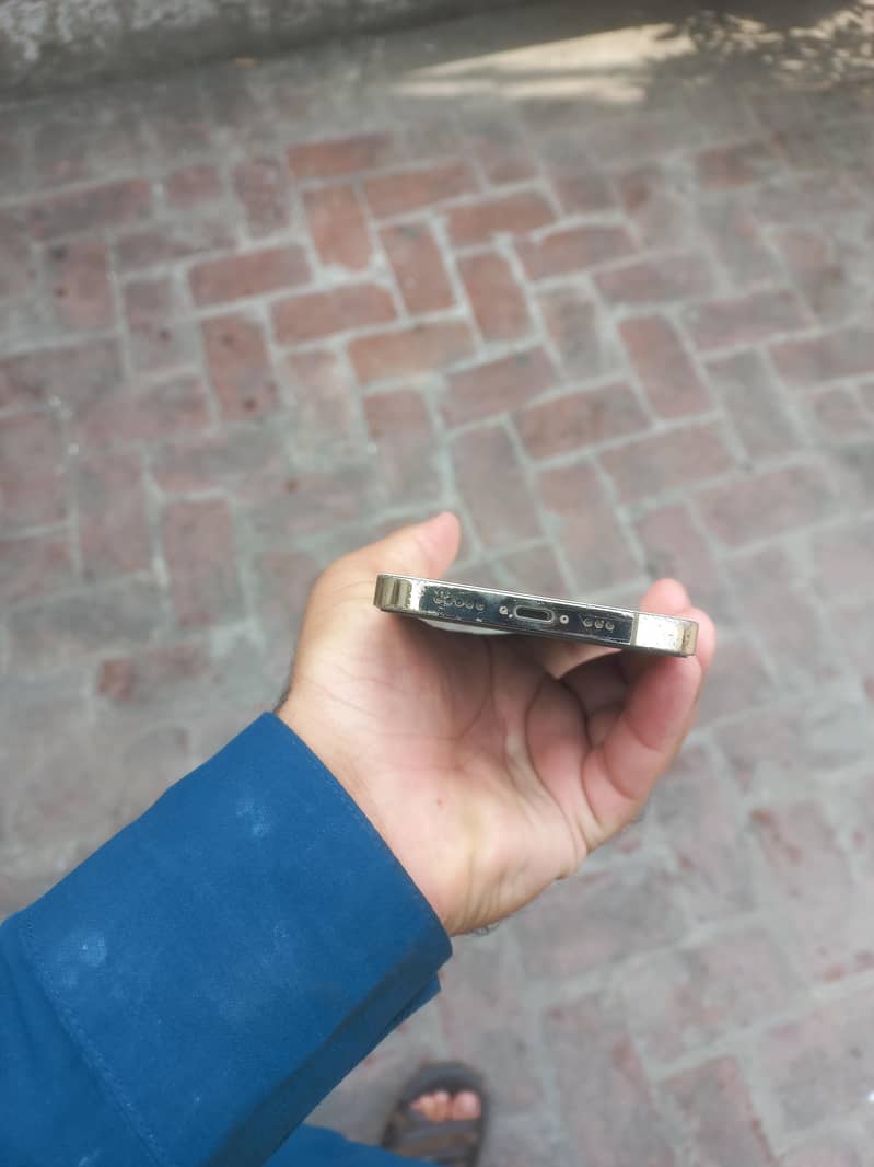 Apple iPhone 12 Pro 5