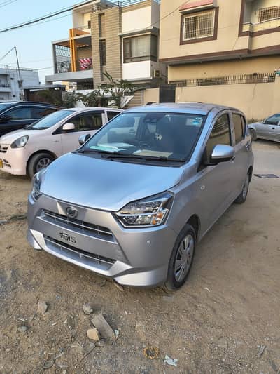 Daihatsu Mira 2022