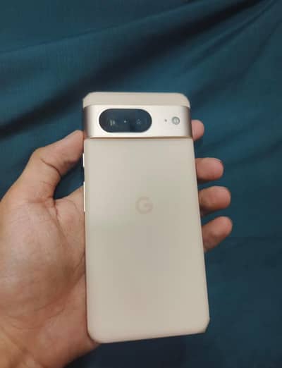 Google Pixel 8
