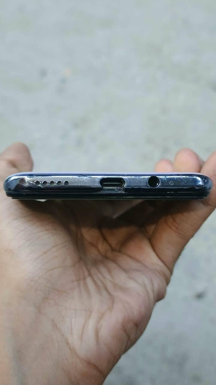 Infinix Note 8 6