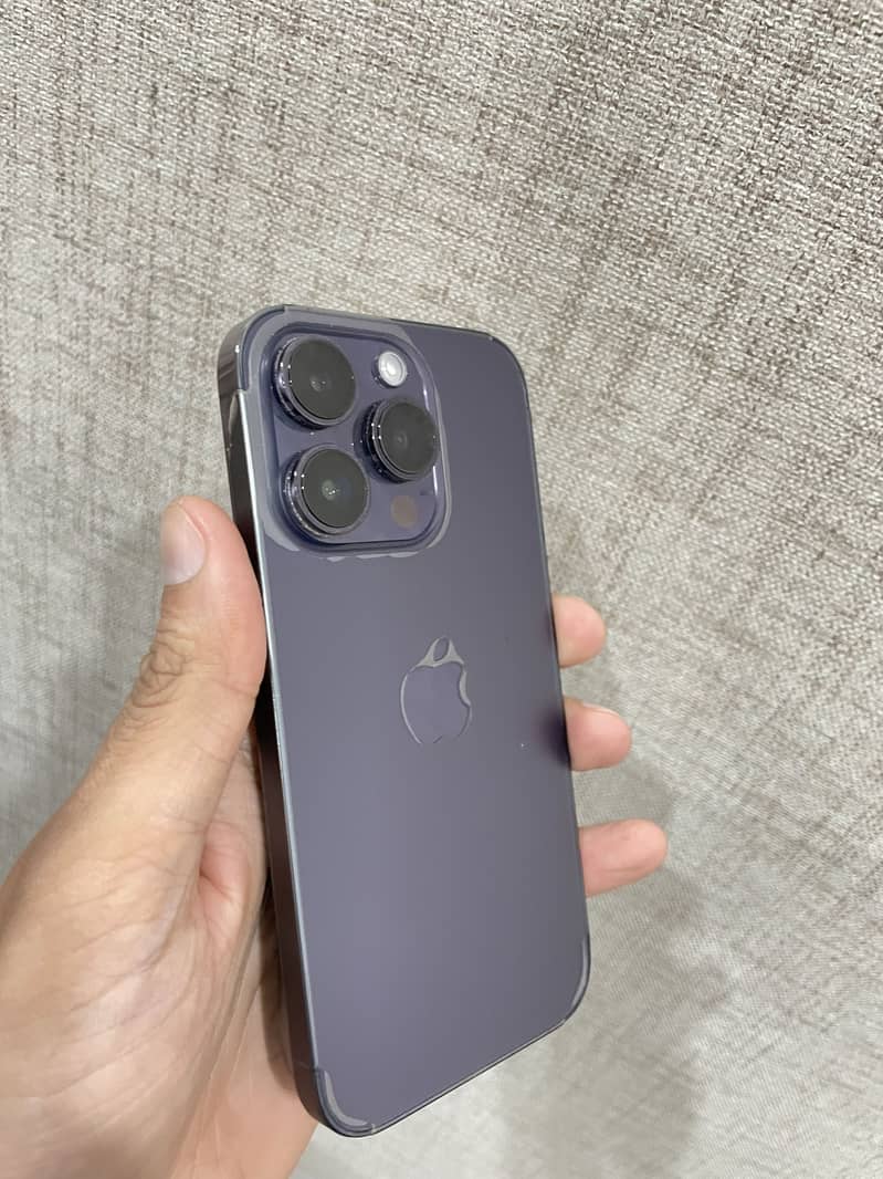 Apple iPhone 14 Pro 3