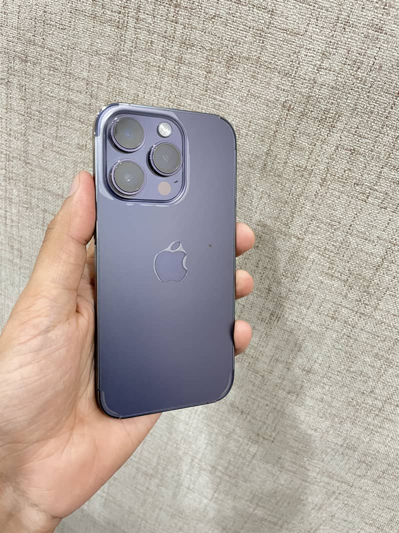 Apple iPhone 14 Pro 4