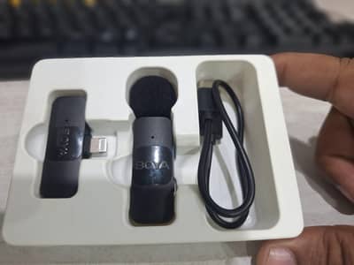 Boya UltraCompact 2.4GHz Wireless Microphone