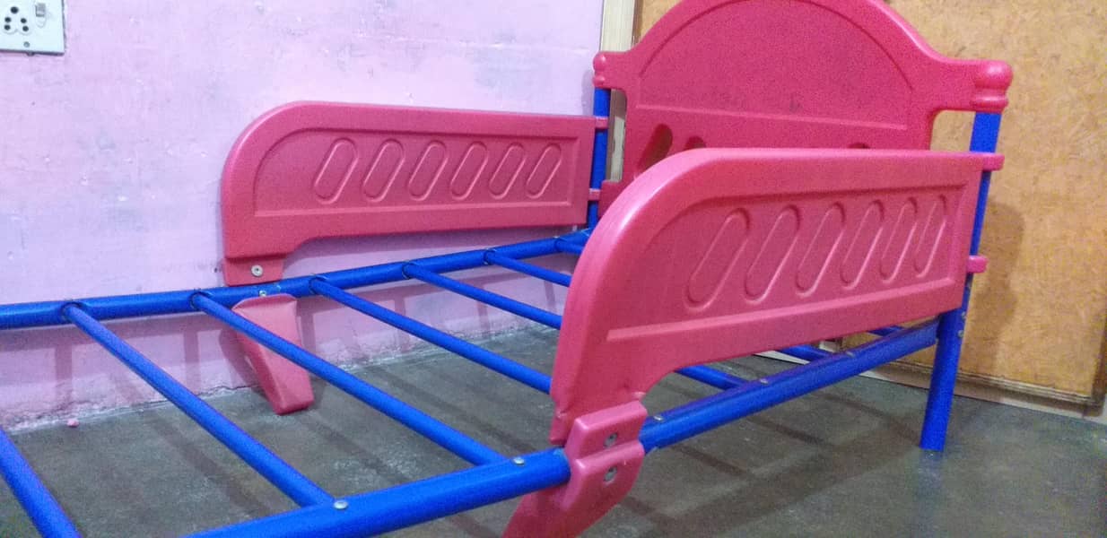 kids bed 2