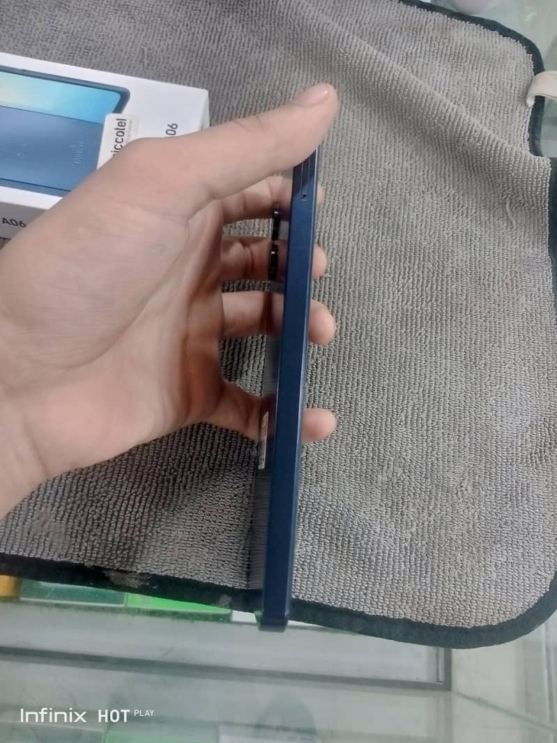 Samsung Mobile A06 5