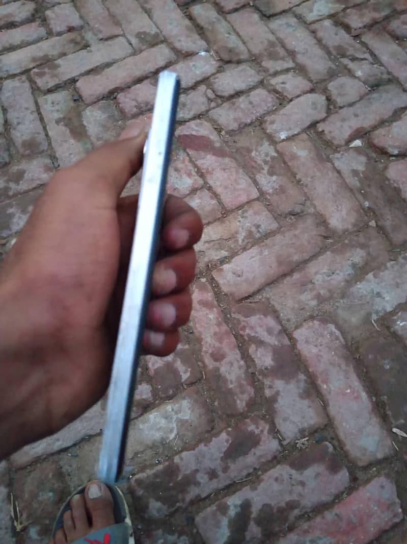 Infinix Note 11 1