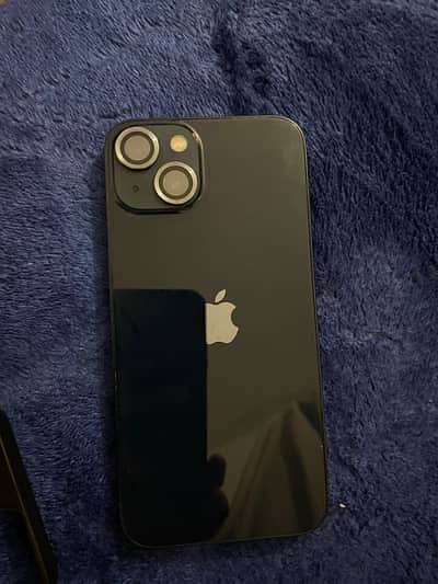 Apple iPhone 13
