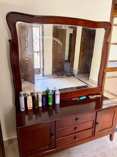 Pure Sheesham Wood Made Dressing Table for Sale