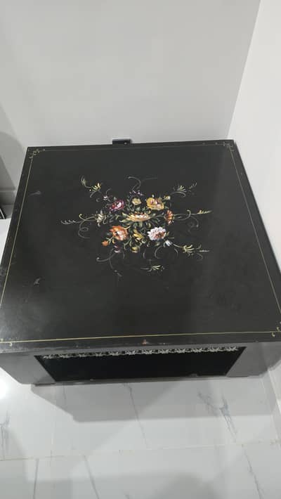 square coffee table