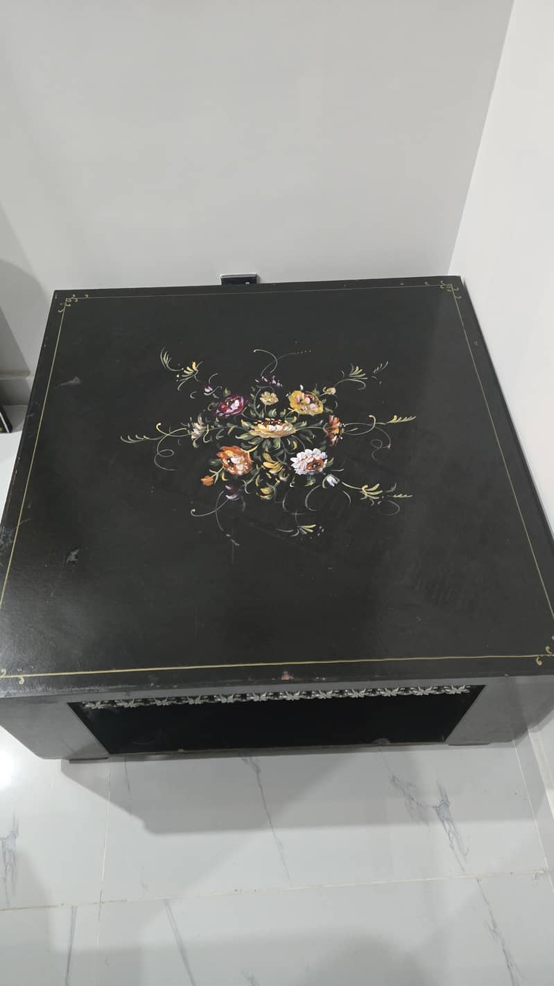 square coffee table 0