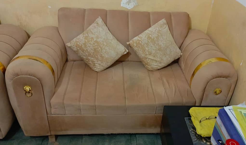 Sofa Set for sale slight used solid frame. 2