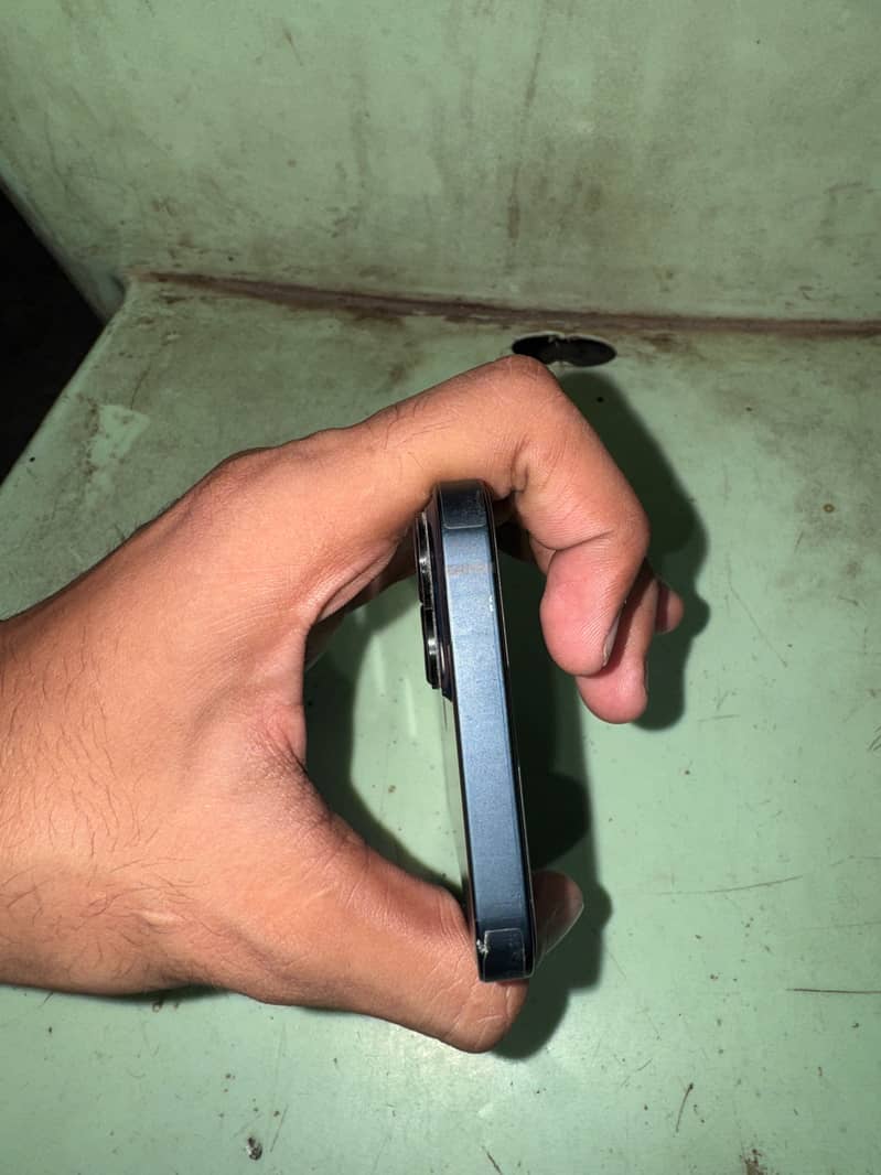 Iphone 13 3
