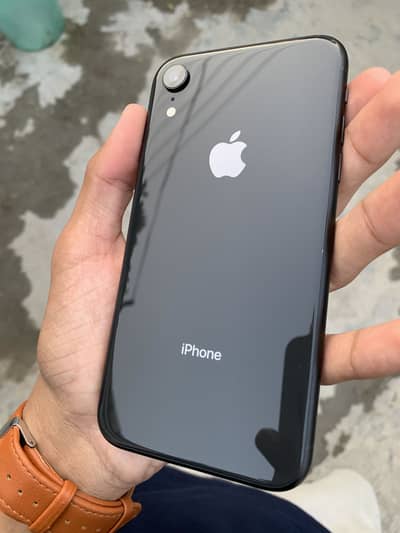 Apple iPhone XR