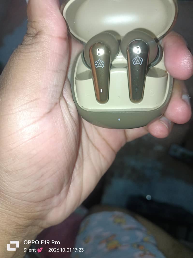Audionic Airbud 595 Flip 4