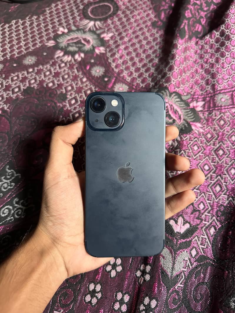 Apple iPhone 13 3