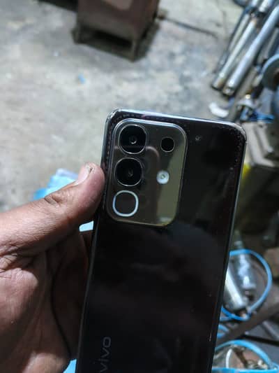 Vivo Y29
