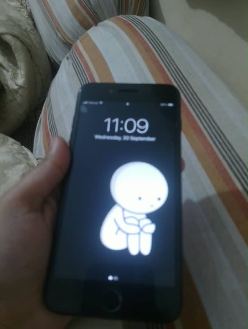 Apple iPhone 7 Plus 1