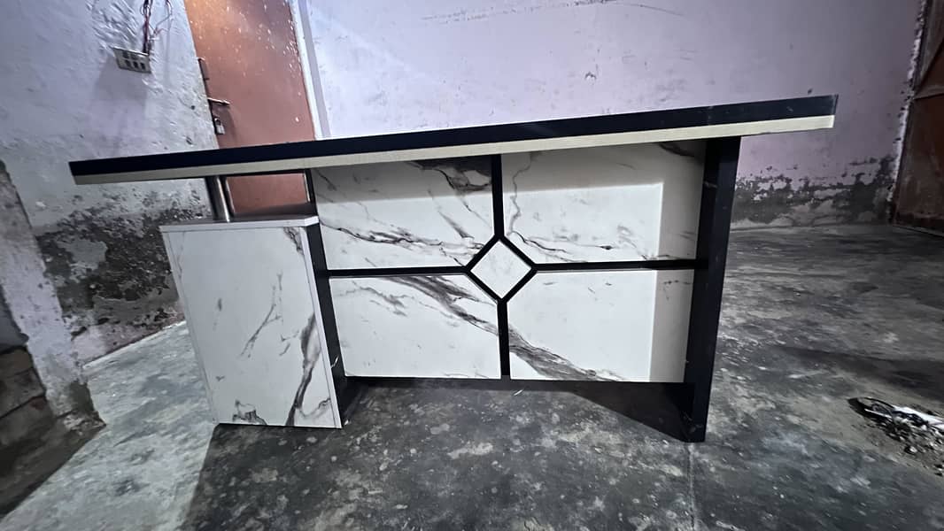 Office table Master size 3