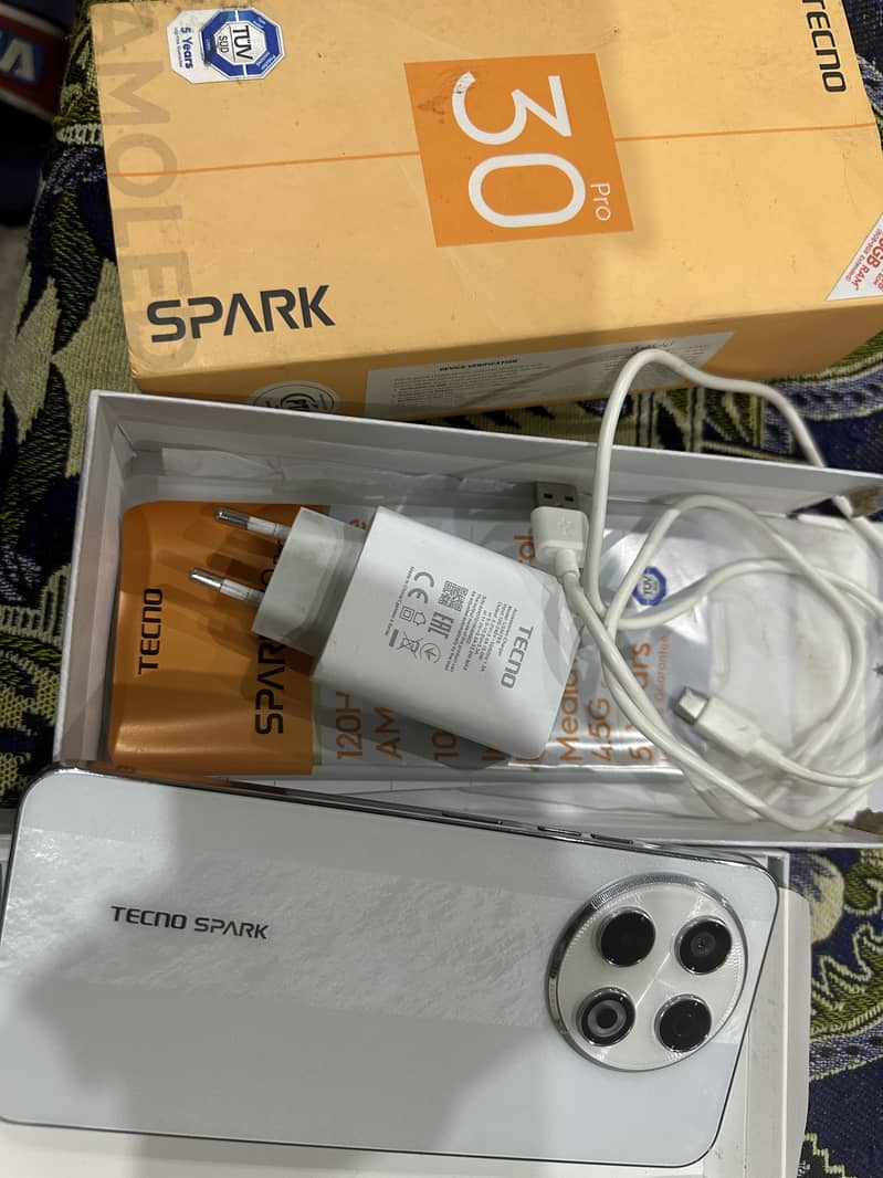 Tecno spark 30 pro 1