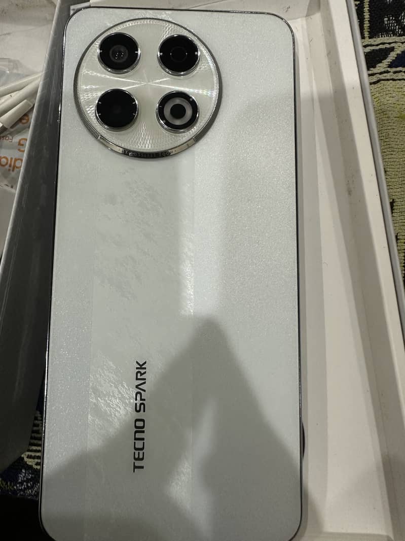 Tecno spark 30 pro 2