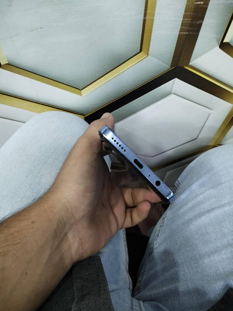 Tecno camon 20 3
