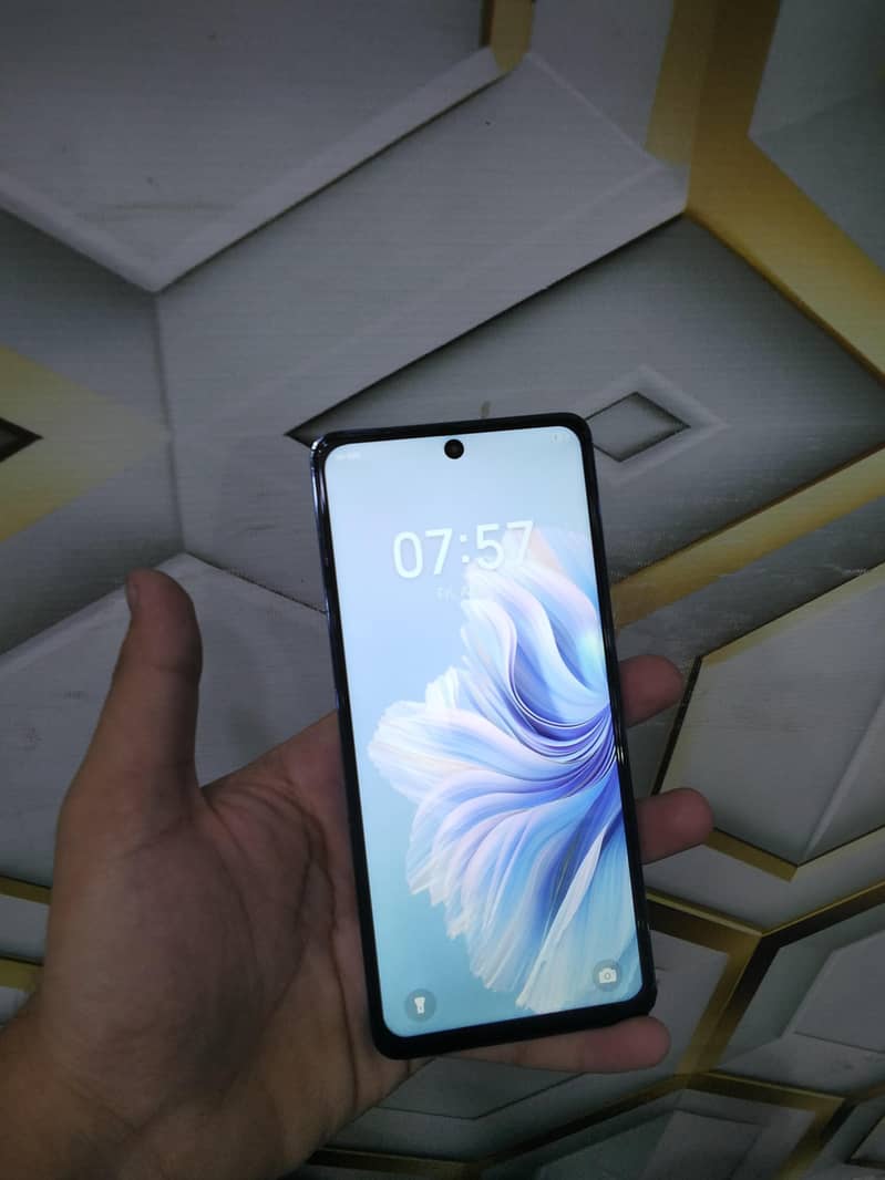 Tecno camon 20 6