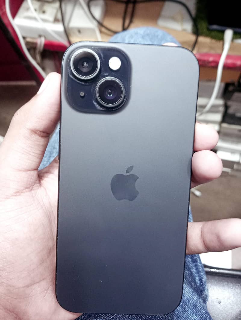 Apple iPhone 15 0
