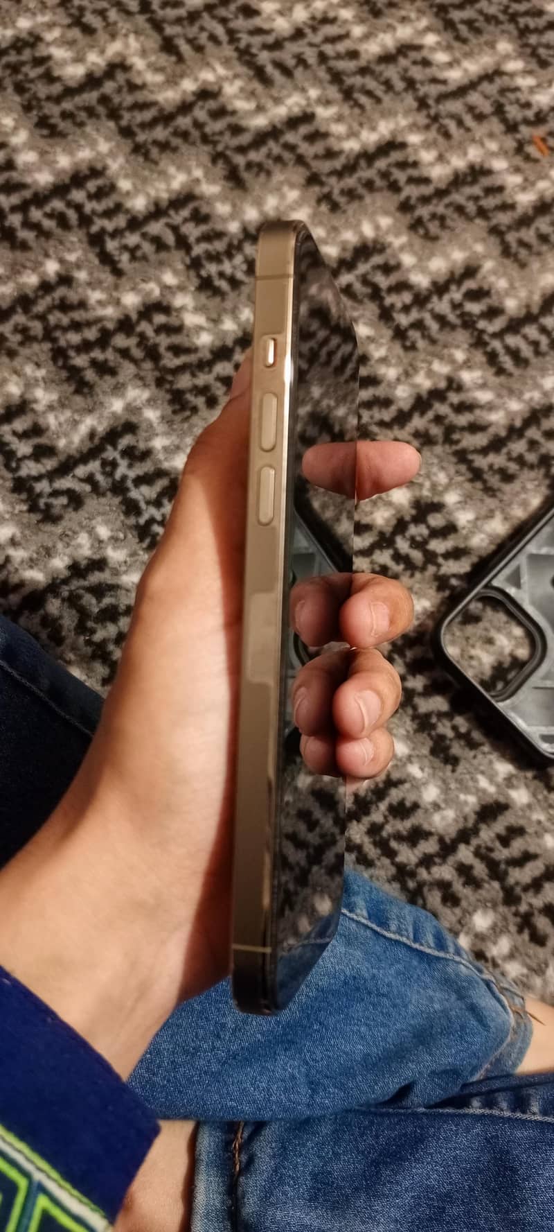 Apple iPhone 14 Pro Max 4