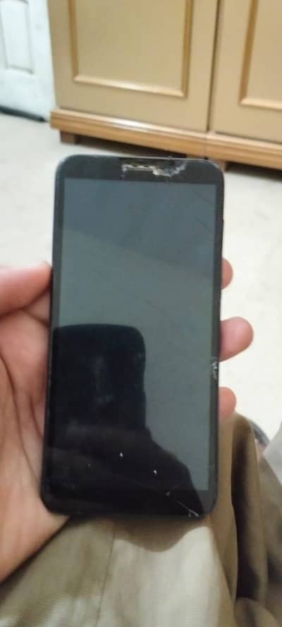 Honor 7S