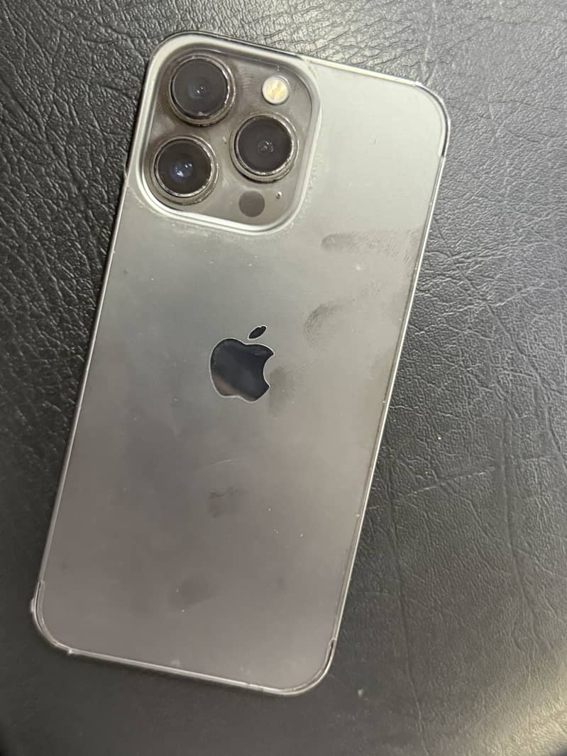 Apple iPhone 13 Pro 3